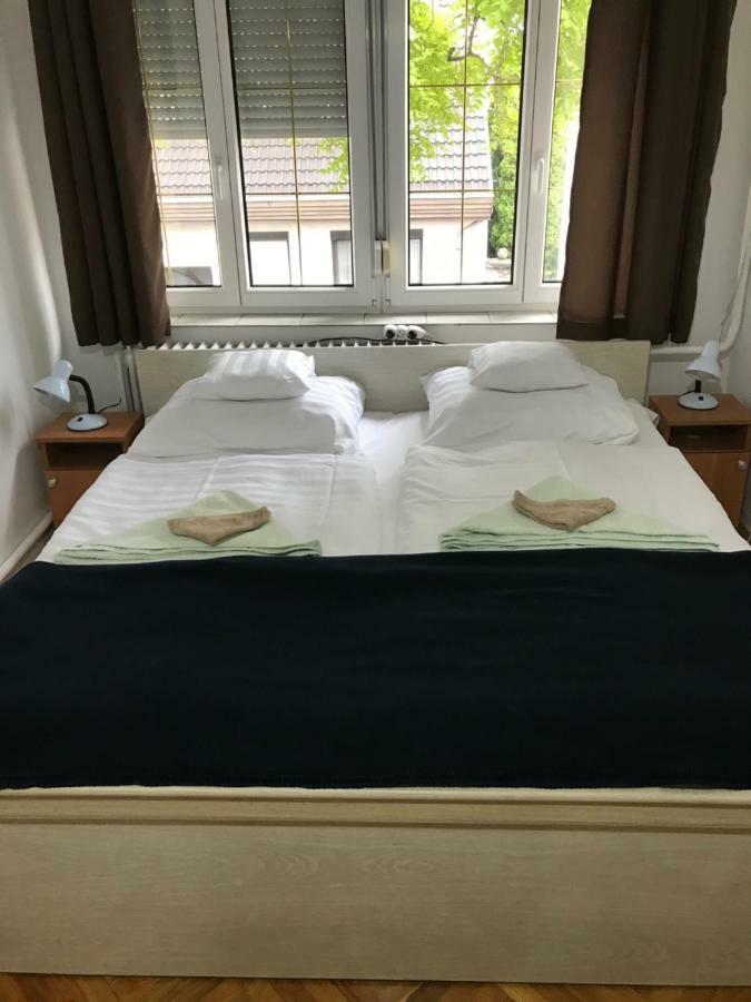 Hiv-Lak Apartman Έγκερ Εξωτερικό φωτογραφία
